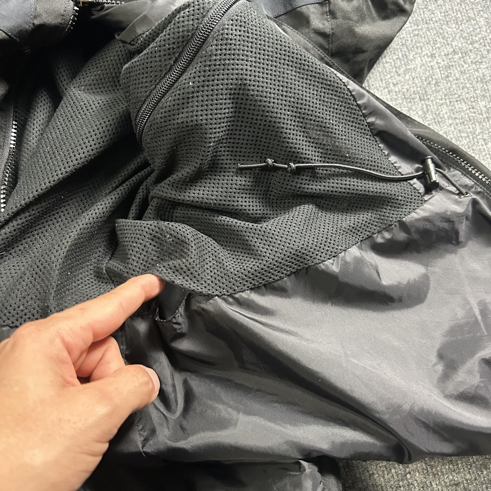 The North Face HydroSeal Jacket Mens XL Black Hooded Rain Waterproof Shell - Picture 6 of 8